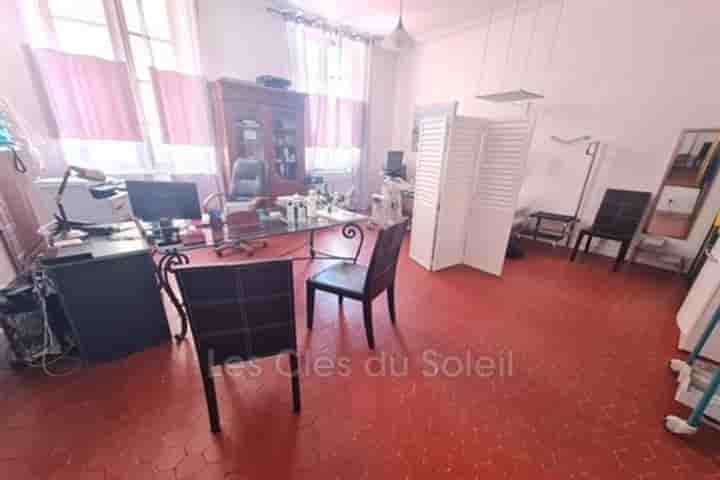 Apartment for sale in Toulon