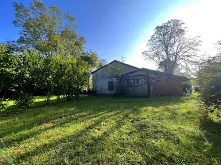 House for sale in Agen