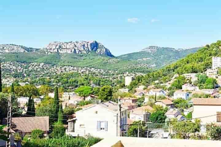 House for sale in Toulon