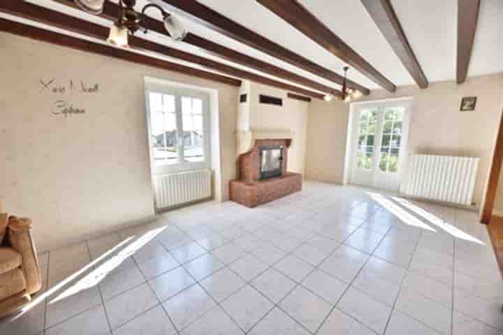 House for sale in Clessé