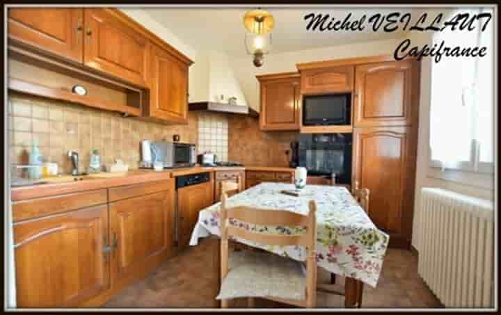 House for sale in Toulon-sur-Allier