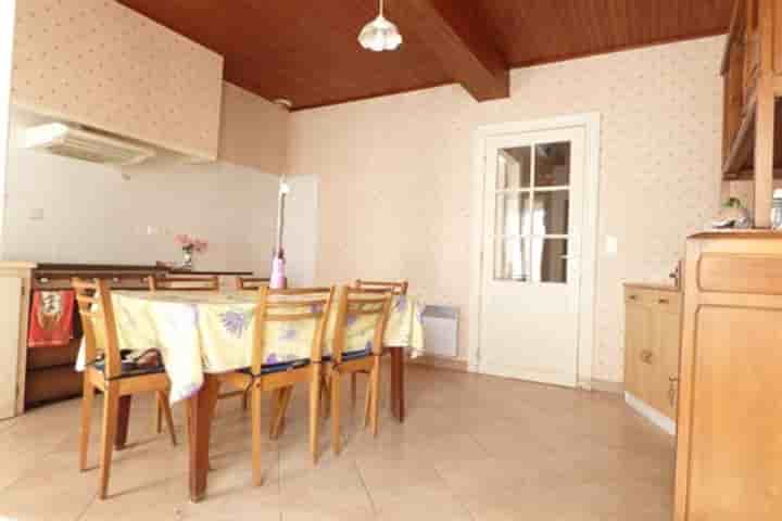 House for sale in Laroque-Timbaut