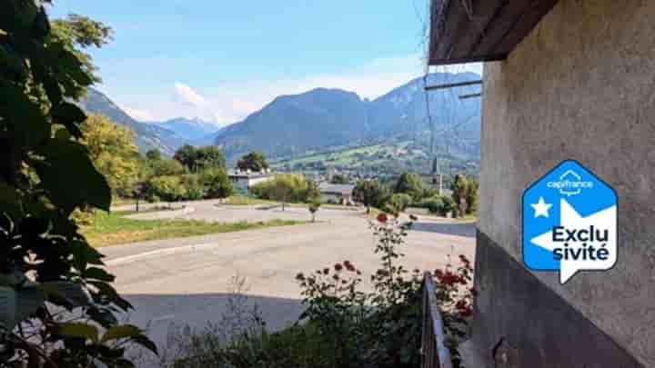 House for sale in Aigueblanche