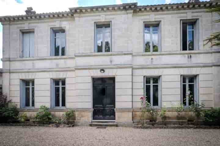 Haus zum Verkauf in Cognac