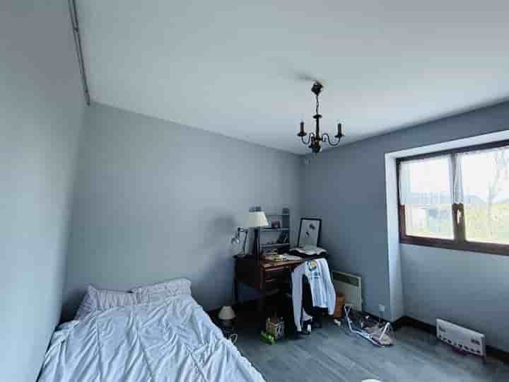 House for sale in Saint-Savin