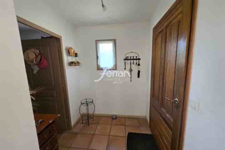 House for sale in Salernes