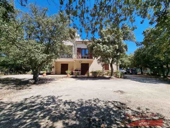 Maison à vendre à Régusse