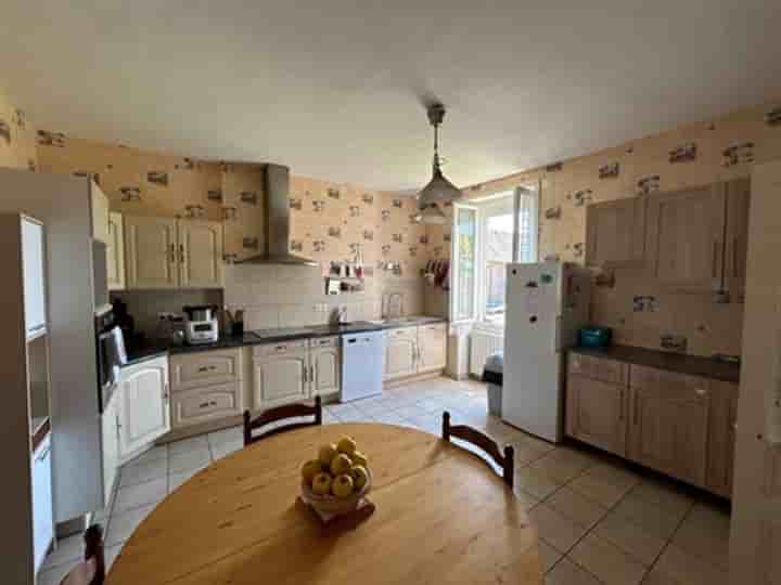 House for sale in Châteauponsac