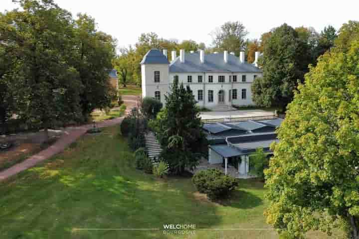 House for sale in Vichy