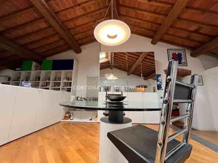 Apartment for sale in Lucignano