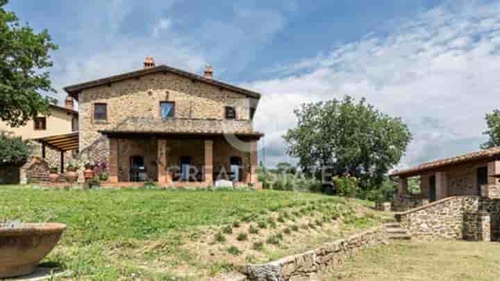 House for sale in Bucine