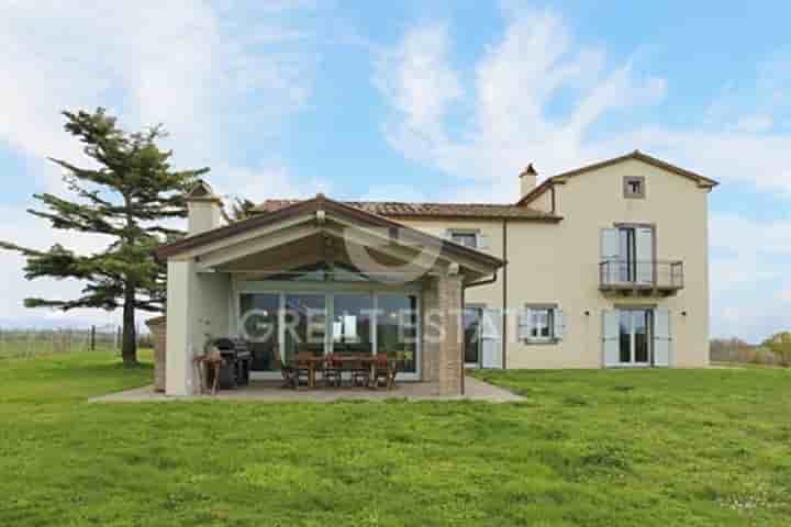 House for sale in Viterbo