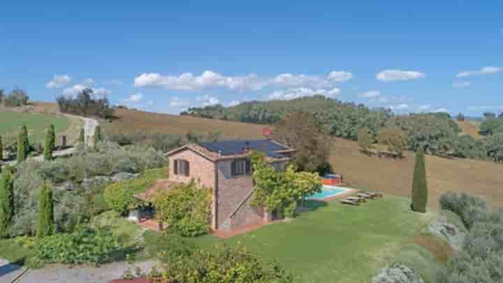 House for sale in Castiglione del Lago