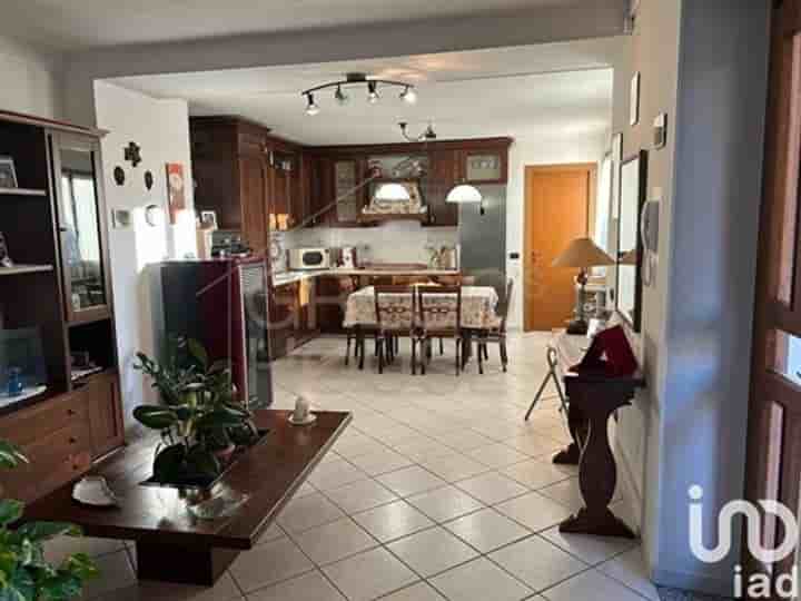 House for sale in Castelletto sopra Ticino