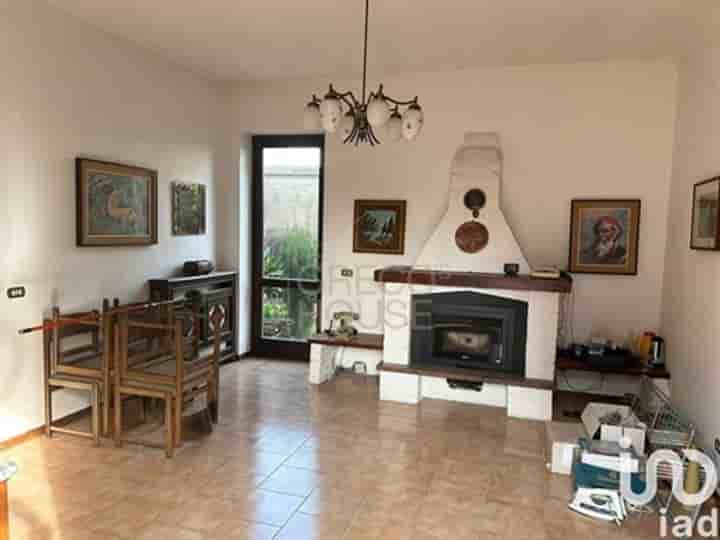 Casa en venta en Gallarate