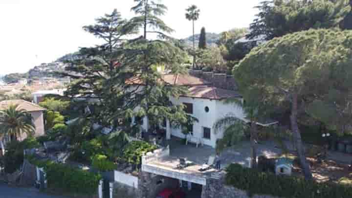 House for sale in Diano Marina