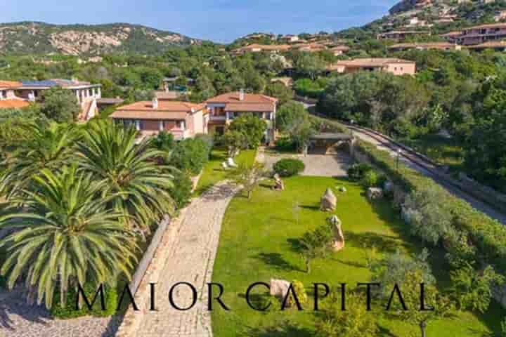 Casa in vendita a Arzachena