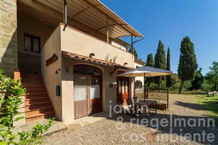 House for sale in Arezzo