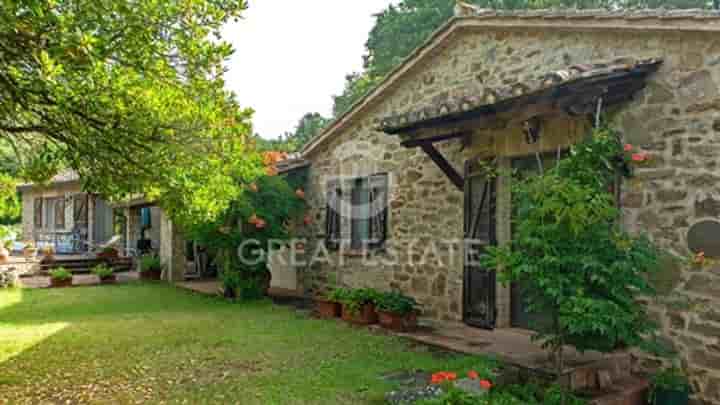 Haus zum Verkauf in Tuoro sul Trasimeno