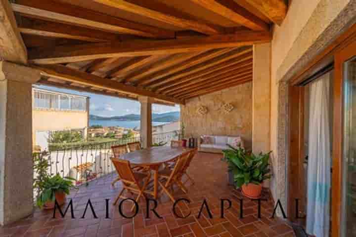 Casa en venta en Arzachena