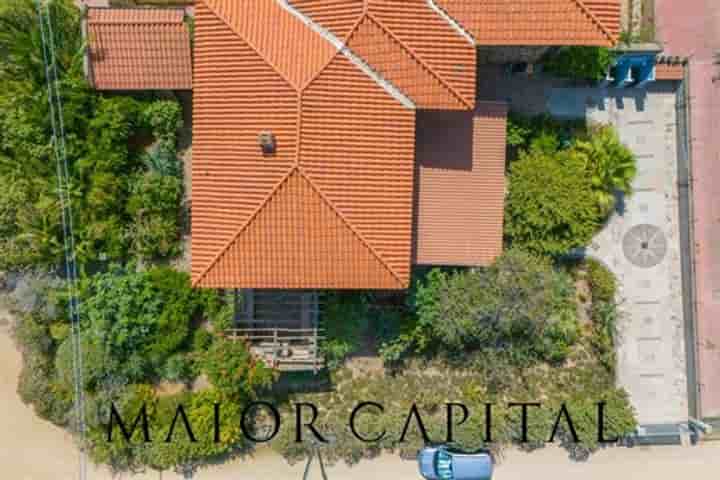 Casa en venta en Budoni