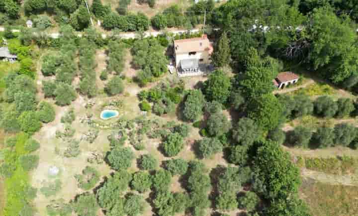 House for sale in Trequanda