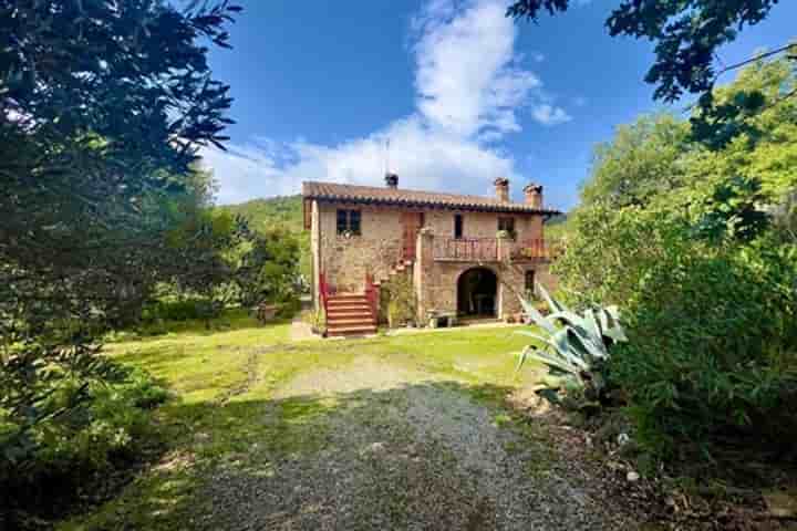 Casa in vendita a Piegaro