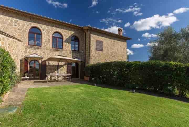 Apartment for sale in Asciano