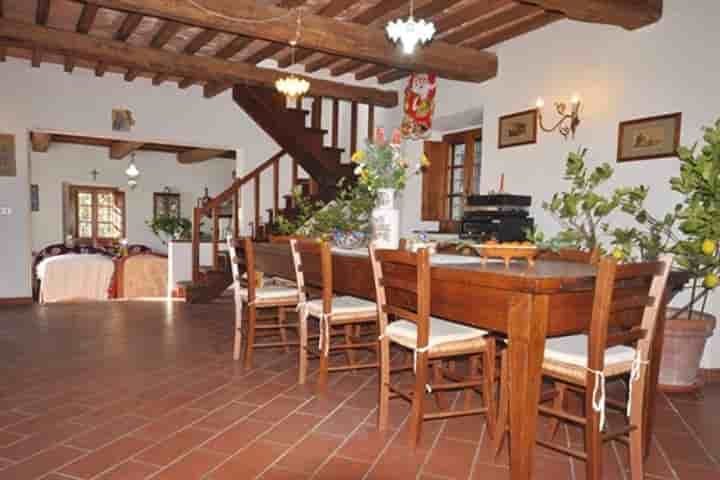 Casa en venta en Cortona