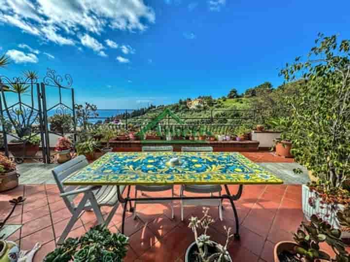 House for sale in Imperia