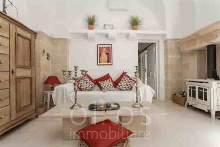 House for sale in Oria