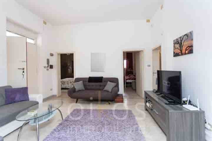 House for sale in Oria