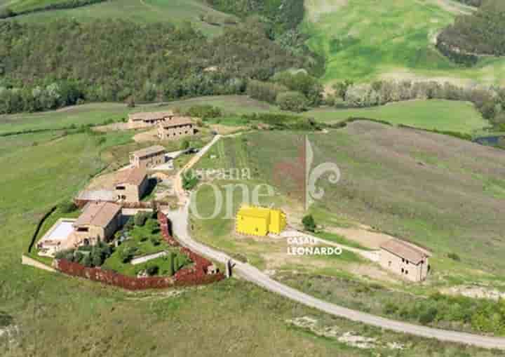 Hus till salu i Montalcino