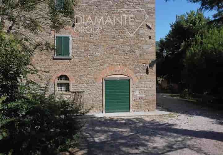 Apartment for sale in Cortona