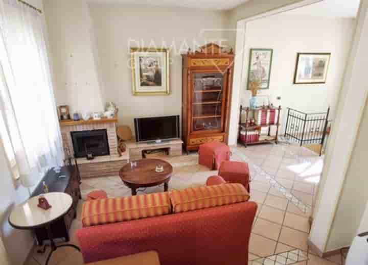 House for sale in Castiglione del Lago