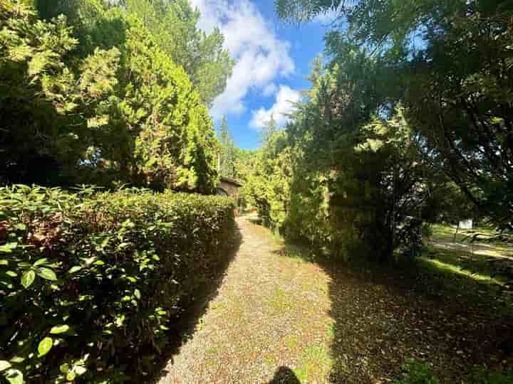 Casa para venda em Todi