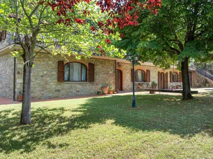 Casa para venda em Subbiano