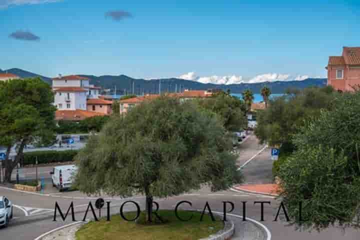 Appartamento in vendita a Olbia