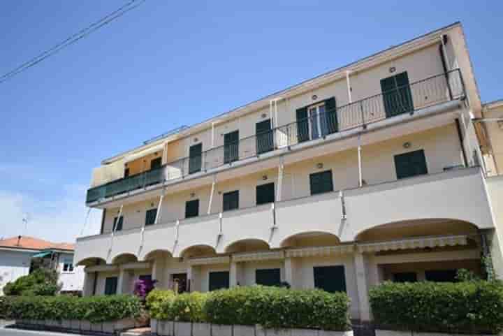 Apartamento en venta en Diano Castello