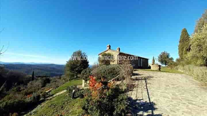 Hus till salu i Montalcino