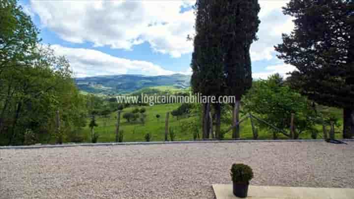 Casa en venta en Chiusi della Verna