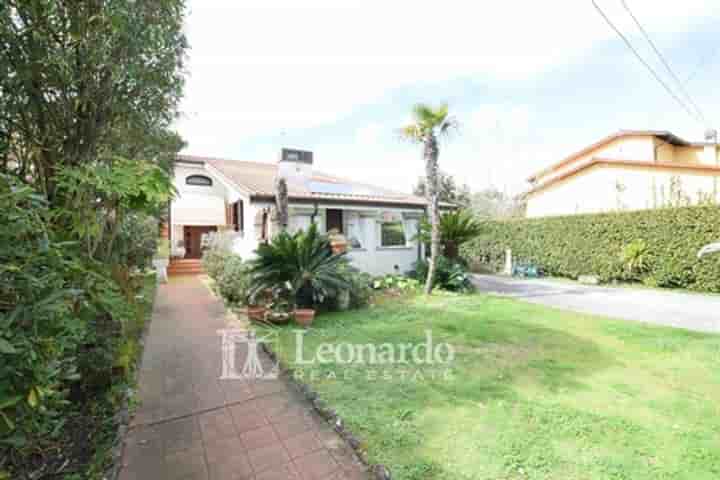 House for sale in Forte dei Marmi