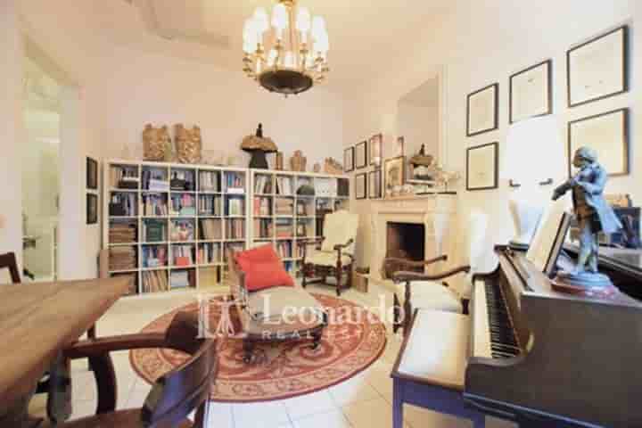 House for sale in Viareggio