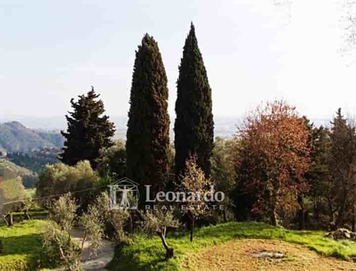 House for sale in Massarosa