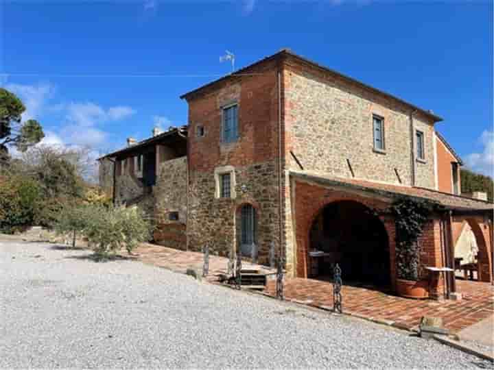 Casa in vendita a Marciano della Chiana