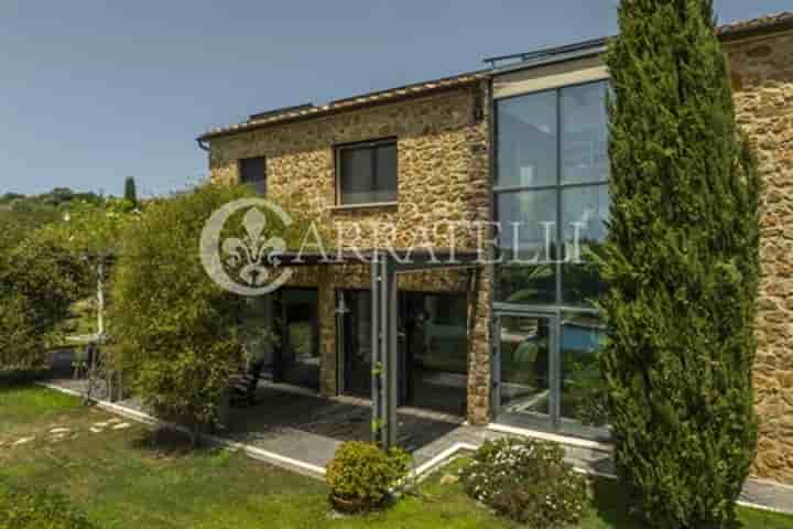 House for sale in Manciano