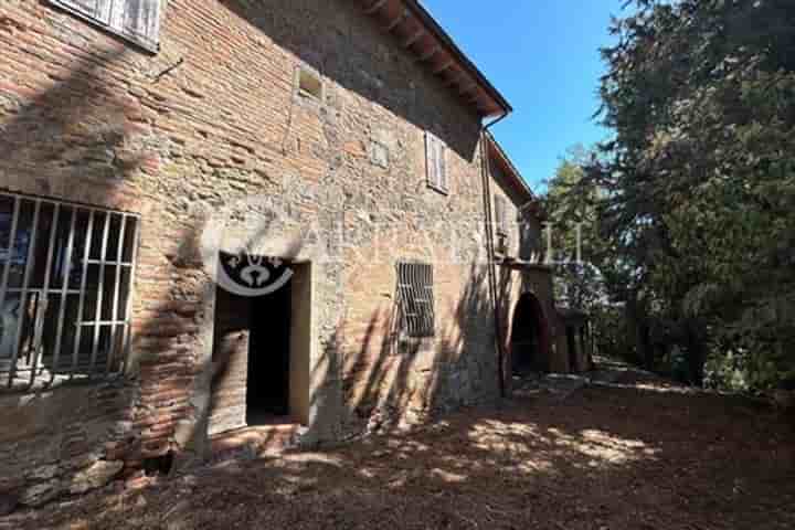 Casa in vendita a Chiusi