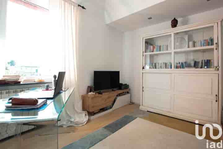 Apartment for sale in Genoa