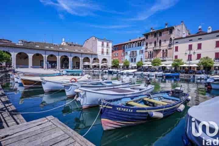 Квартира для продажи в Desenzano del Garda