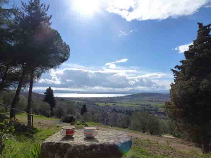 Haus zum Verkauf in Tuoro sul Trasimeno